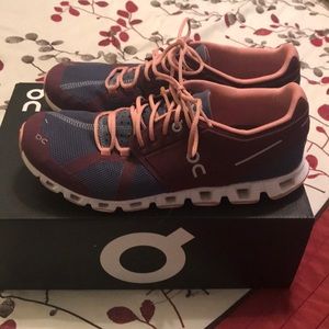 Cloud mulberry/velvet sneakers running